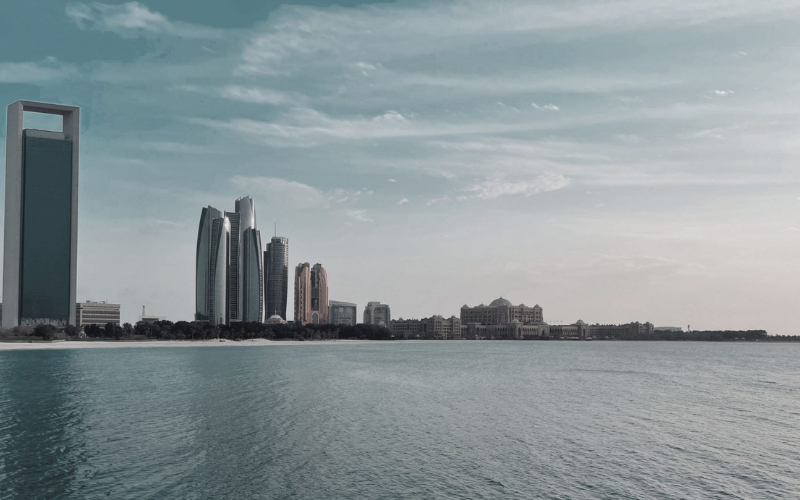 Dr. Lang Emirates - Rechts- und Steuerberatung in den VAE